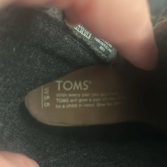TOMS Desert Wedge Dark Gray Suede Bootie Sz 5.5 - Picture 8 of 9